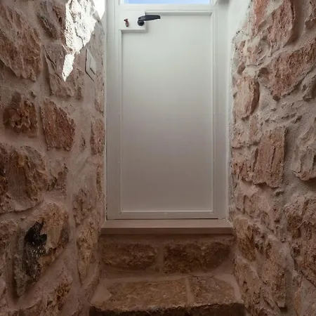 Tatil Evi Casa Antica Pietra Ostuni