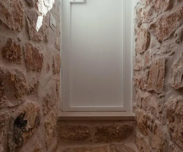 펜션 Casa Antica Pietra 오스투니