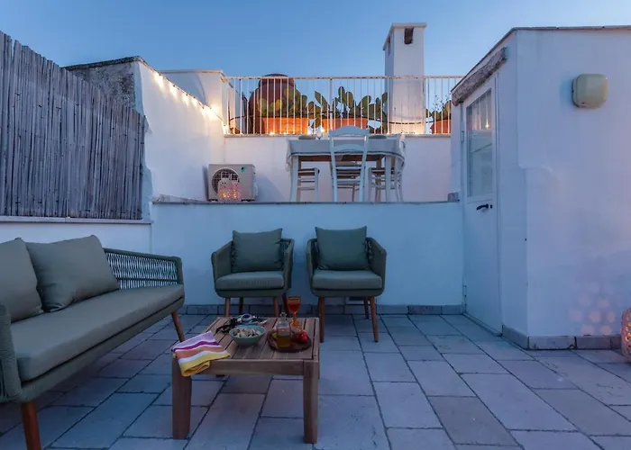 Casa Antica Pietra 오스투니