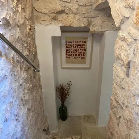 Casa Antica Pietra * 奥斯图尼