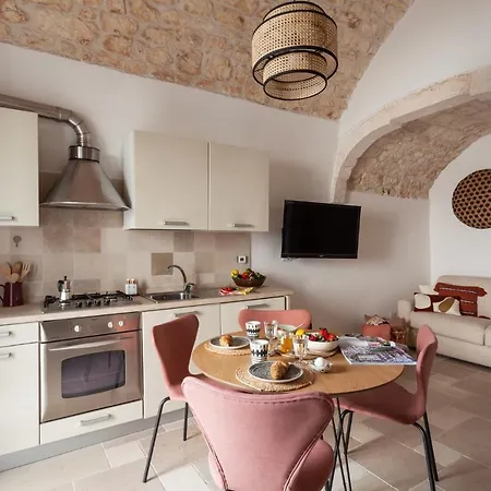 Casa Antica Pietra Feriehus *