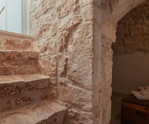 Casa Antica Pietra Semesterbostad